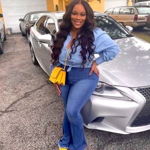 Meet your Posher, Zuri